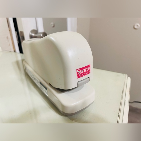 Vintage Sparco White Stapler - Picture 1 of 8
